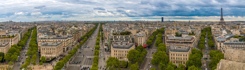 Huge aerial panorama picture of the Paris cityscape with Montmartre, Sacré-Cœur, Tour...
