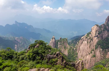 Gordijnen Mount Sanqing or Sanqingshan, a Taoist sacred mountain in Yushan County, Jiangxi, China. UNESCO World Heritage. National Geopark. © NG-Spacetime