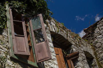 kipseli village old houses in Arta greece