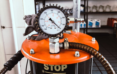pump for​ oil.​ air​ compressor.​ compressor​ gauge.​ 