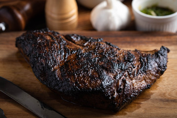 grilled tri tip steal on cutting board