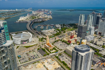 Aerial photo Bayside Marketplace Miami and Port