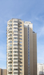 Fototapeta na wymiar New high-rise building in Moscow