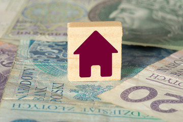 Polnische Zloty PLN und ein Haus