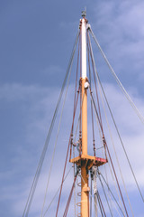 Steam boat mast