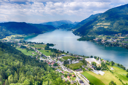 Ossiacher See in K&auml;rnten. Scenic summertime panorama of Lake Ossiach.