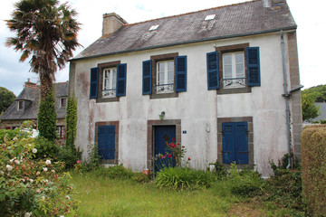 Fototapeta na wymiar house in landévennec (brittany - france)