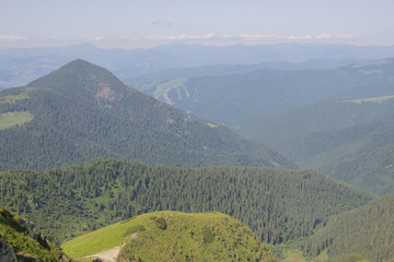 Trekking in the Carpathians, Hike to the border between Ukraine and Romania from Pop Ivan Marmarassky to Pop Ivan Chernogorsky.