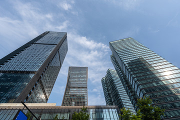 Fototapeta premium modern office building