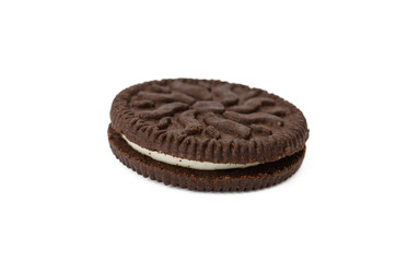 Ein Schockokeks mit weiße Füllung