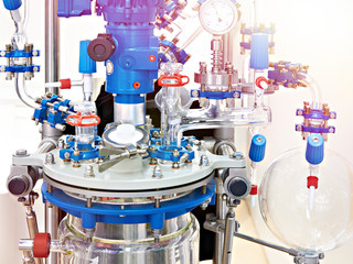 Laboratory reactor