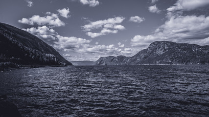 Tinnsjå, tinnsjo norweskie jezioro, góry skandynawskie