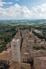 Obraz premium Panoramic aerial view of the city and surrounding countryside from the towers of San Gimignano in Tuscany, Italy