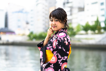 浴衣の女性