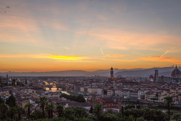 Naklejka premium sunset over the city in firenze