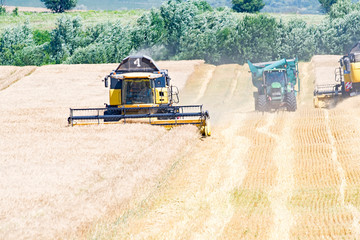 harvester machine