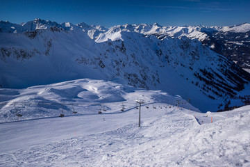 Fototapeta na wymiar nebelhorn mountain top in january