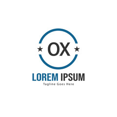 Obraz premium Initial OX logo template with modern frame. Minimalist OX letter logo vector illustration