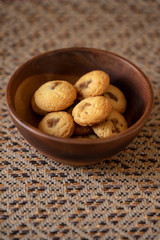 Biscotti ciotola legno gustosi
