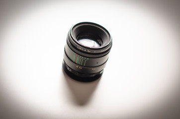 LENS © PIOTR JARCZYKOWSKI