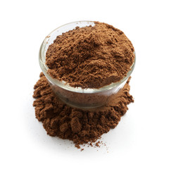 ground nutmeg isolated
