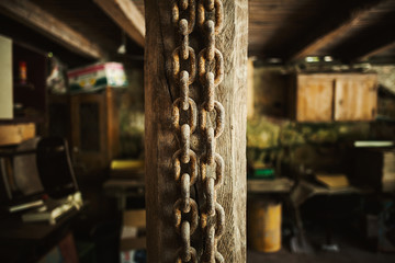 Obraz na płótnie Canvas Old Rusty Chains