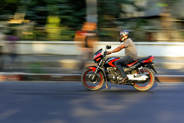 Obraz na płótnie Canvas biker on motorcycle