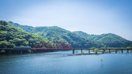 railroad bridge　錦秋湖