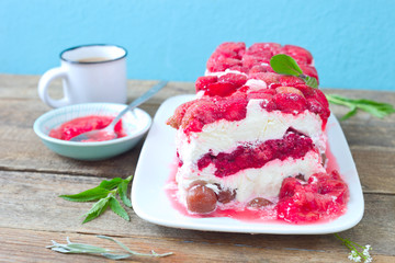 Beeren-Joghurt-Parfait	