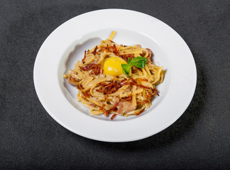 Spaghetti With Bacon And Egg