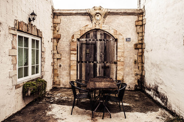 Fototapeta na wymiar Antique door in the old town