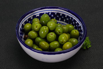 Green Campo Real olives in the bowl