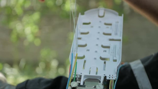Installation of an Internet cable