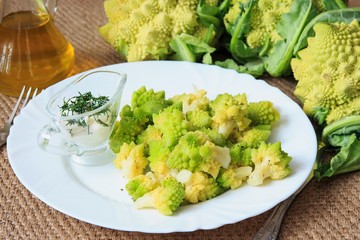  Cooking Romanesco cauliflower 