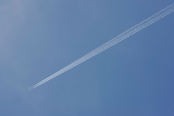 飛行機雲