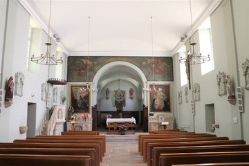 Eglise du village de Saint Savin - Paroisse Saint François d'Assise - Département de l'Isère - France - Juillet 2019