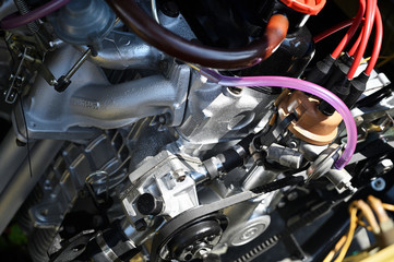Obraz premium The engine in a car from a veteran.