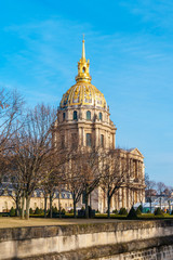 Fototapeta na wymiar Les Invalides is a complex of museums and monuments in Paris, military history of France. Most notably, the tomb of Napoleon Bonaparte is found here.