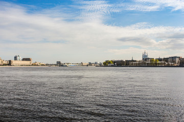 Fototapeta na wymiar View of the embankments of St. Petersburg.