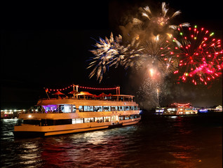 Rhein in Flammen