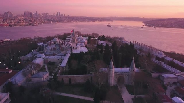 Istanbul Topkapi Palace Sunrise Aerial. 30 sultans ruled from here for four centuries during Ottoman Empire's 600-year reign. Ottoman administration and royal household began in 1459. Panoramic view