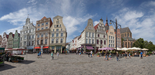 Fototapeta na wymiar City of Rostock Panorama Marketplace