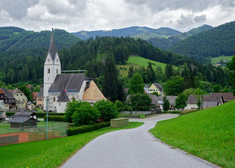 Fototapeta na wymiar Geistthal . Pfarrkirche Hl. Jakob . Steiermark . Österreich