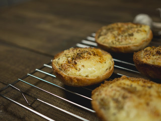 Zapiekanki z serem z pieca