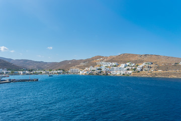 Fototapeta na wymiar Port of Kythnos aegean island in Cyclades, Greece 