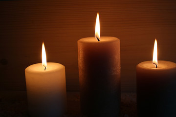 キャンドル　炎　室内