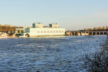 Fototapeta na wymiar Volkhov hydroelectric dam.