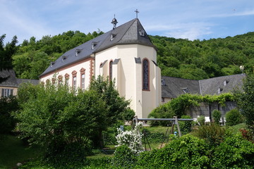 Ehemaliges Kloster Machern bei Wehlen an der Mosel