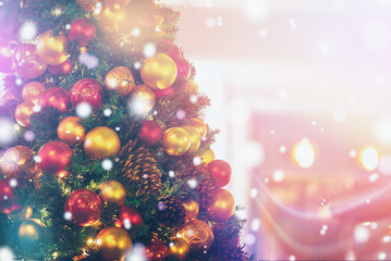 Obraz na płótnie Canvas Christmas Background with bokeh light; Blurred Xmas background