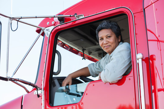 Female tuck driver